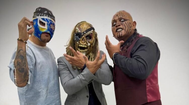 Galeon Fantasma Quiere Opacar Al Sky Team En El CMLL